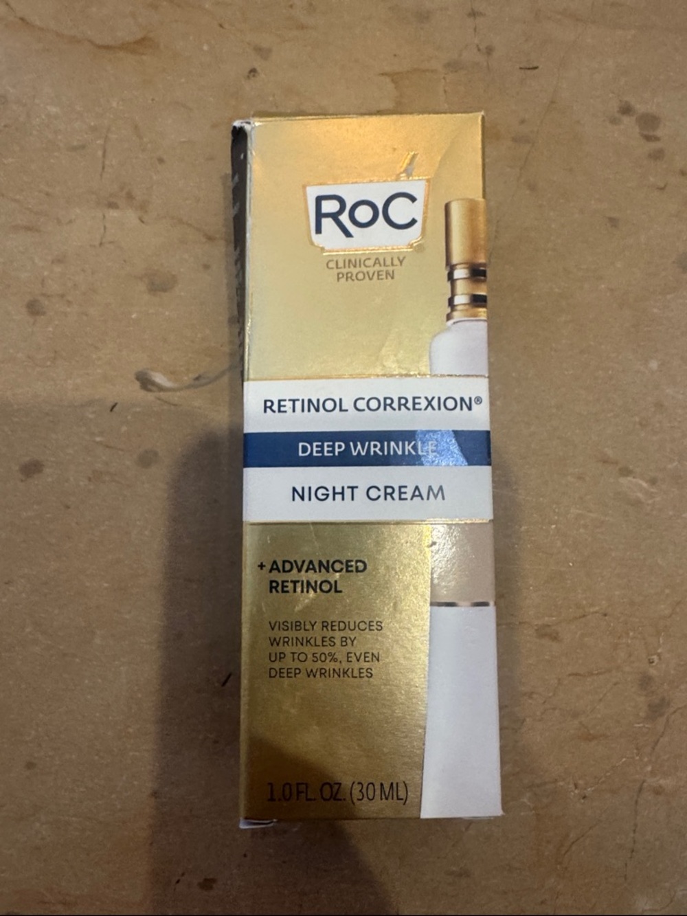 Retinol Correxion Deep Wrinkle Night Cream - Gold/White